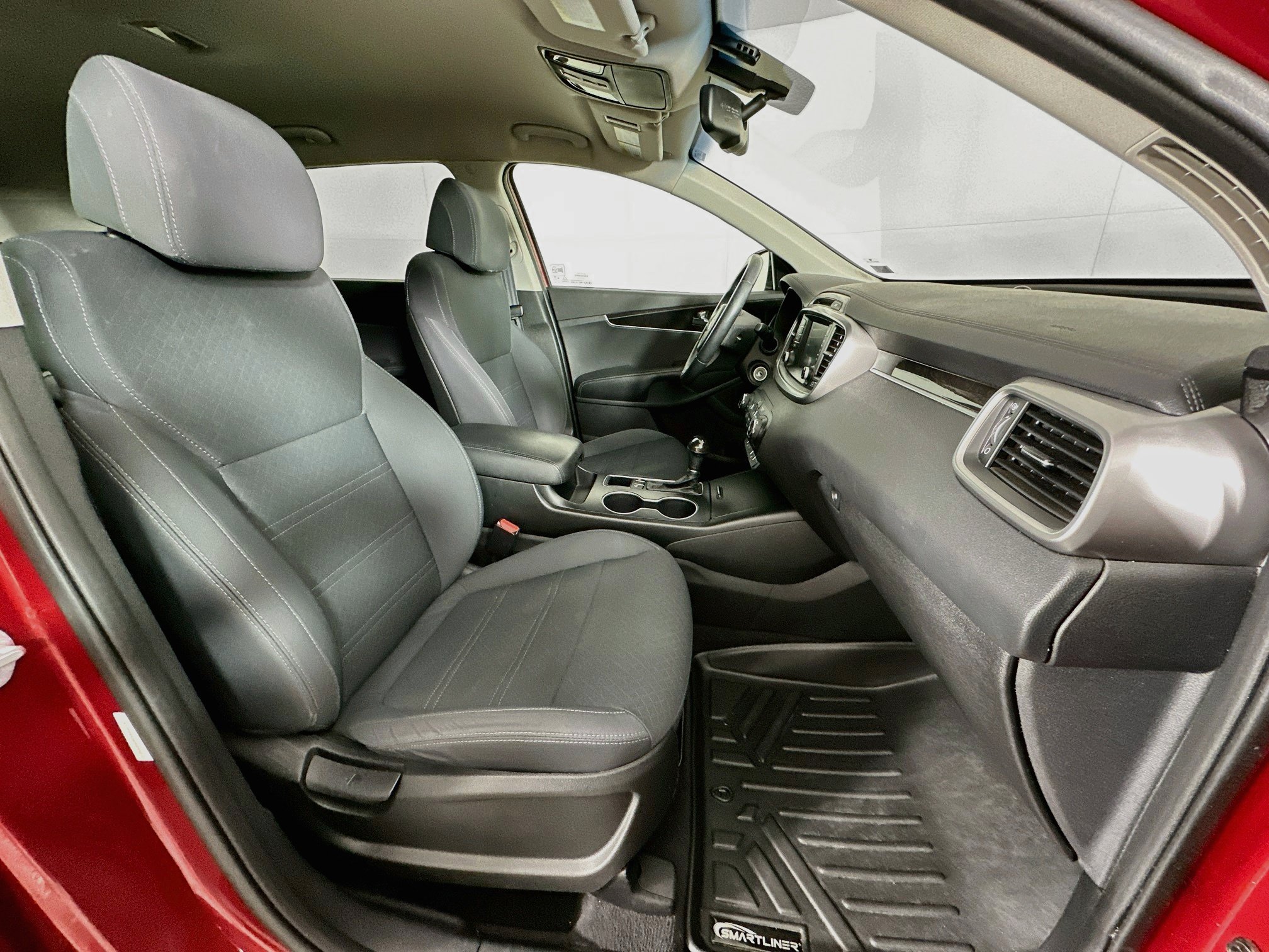 Used 2017 Kia Sorento FWD w/ LX Convenience Package image 29