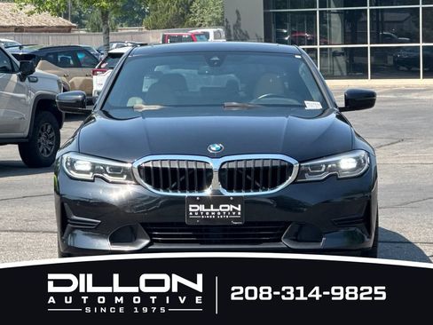 Used 2021 BMW 330i xDrive Sedan AWD/4WD image 9
