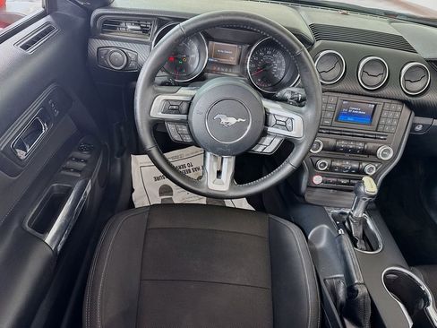 Used 2015 Ford Mustang Convertible w/ Equipment Group 051A image 26