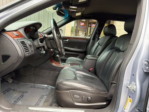 Used 2006 Cadillac DTS image 10