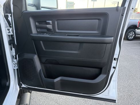 Used 2025 RAM 3500 Tradesman image 15