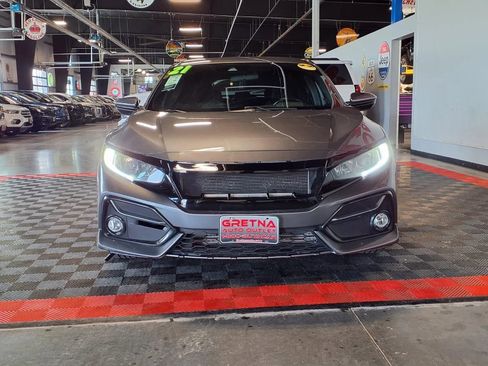 Used 2021 Honda Civic Sport image 2
