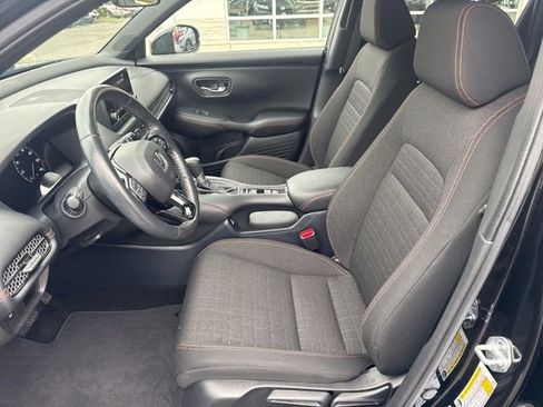 Used 2023 Honda HR-V Sport image 19