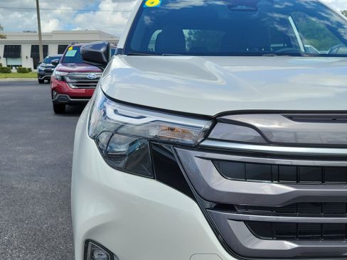 Used 2026 Subaru Forester Premium image 7