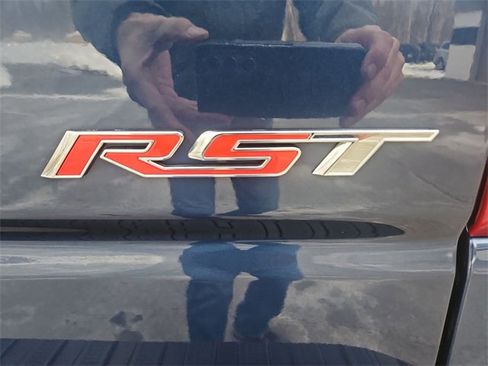 Used 2023 Chevrolet Silverado 1500 RST w/ Convenience Package II image 32