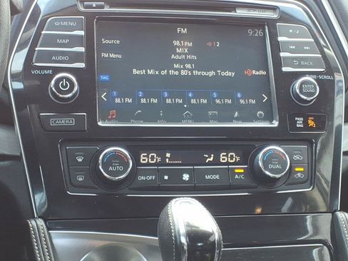 Used 2018 Nissan Maxima 3.5 SL FWD image 6