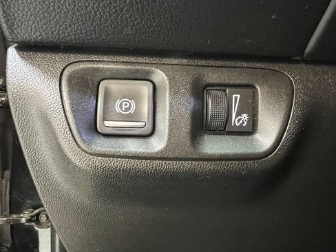 Used 2021 GMC Acadia SLT w/ Elevation Edition FWD image 18
