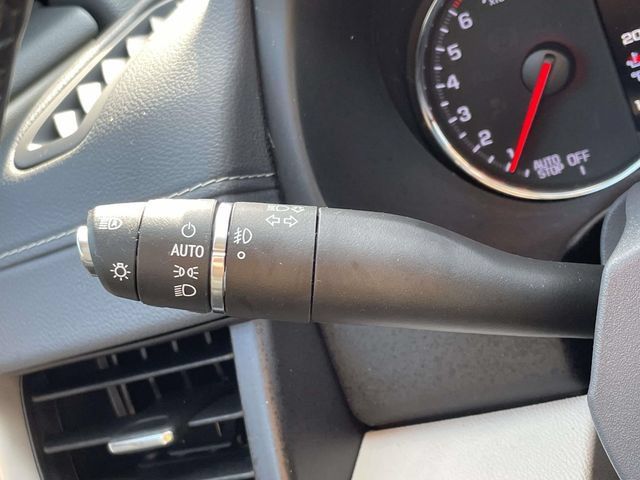 Used 2024 GMC Terrain Denali AWD/4WD image 25
