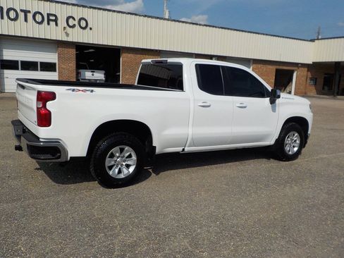 Used 2021 Chevrolet Silverado 1500 LT w/ Fleet Comfort Package AWD/4WD image 6