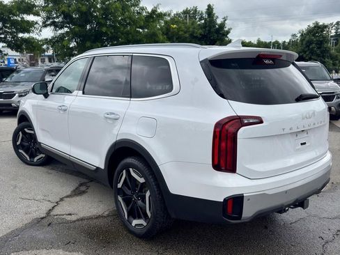 Used 2024 Kia Telluride S w/ S Sunroof Package AWD/4WD image 3