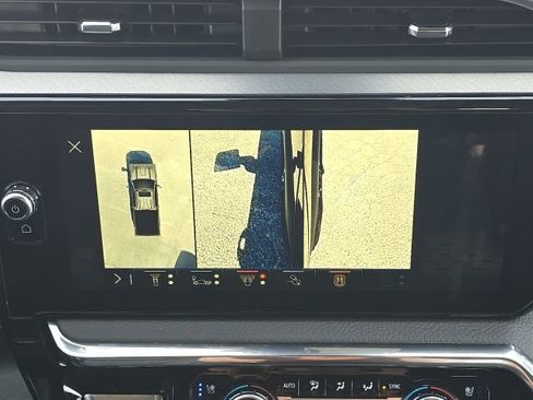 Used 2025 GMC Sierra 2500 Denali w/ Denali Reserve Package image 39