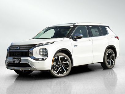 New 2025 Mitsubishi Outlander SEL