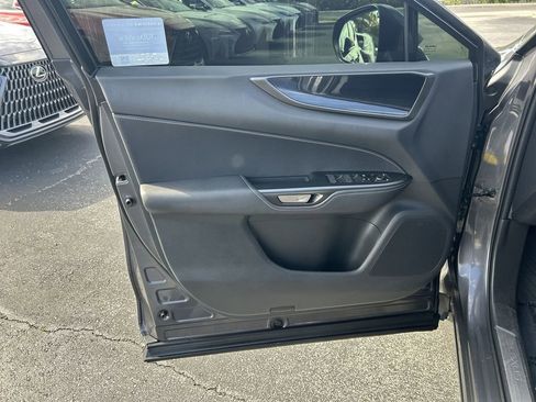 Used 2025 Lexus NX 250 FWD w/ Towing Package (2000 Lbs) image 37