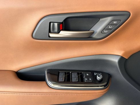 New 2026 Toyota Crown Signia AWD/4WD image 10