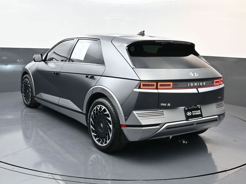 Certified 2023 Hyundai Ioniq 5 Limited w/ Cargo Package image 5