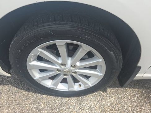 Used 2010 Toyota Venza FWD image 8