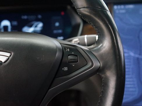 Used 2020 Tesla Model X Long Range image 36