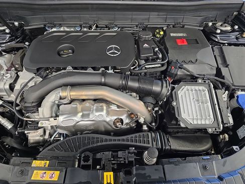 New 2026 Mercedes-Benz GLB 250 image 31