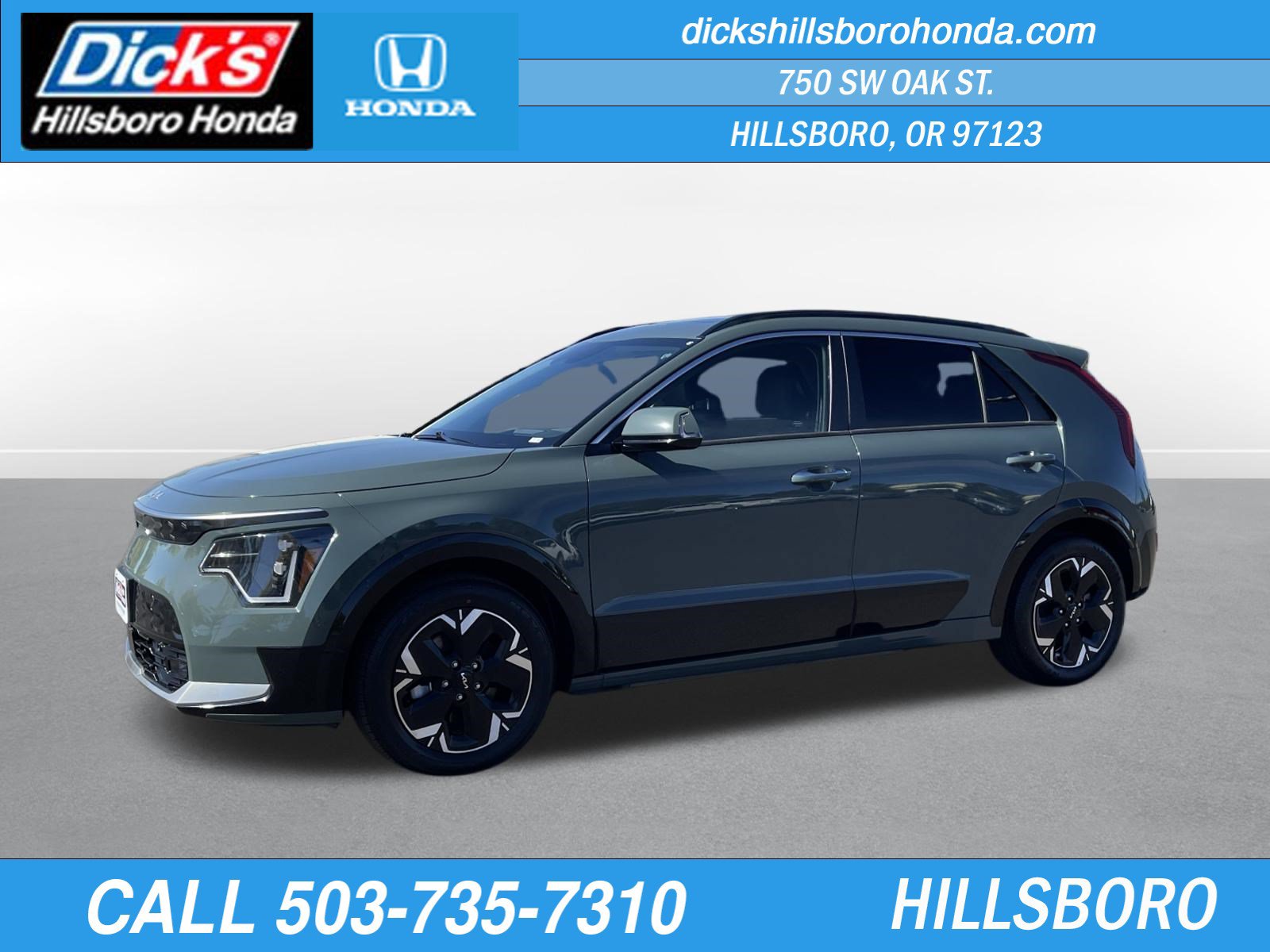 Used 2023 Kia Niro Wave FWD 360° Tour