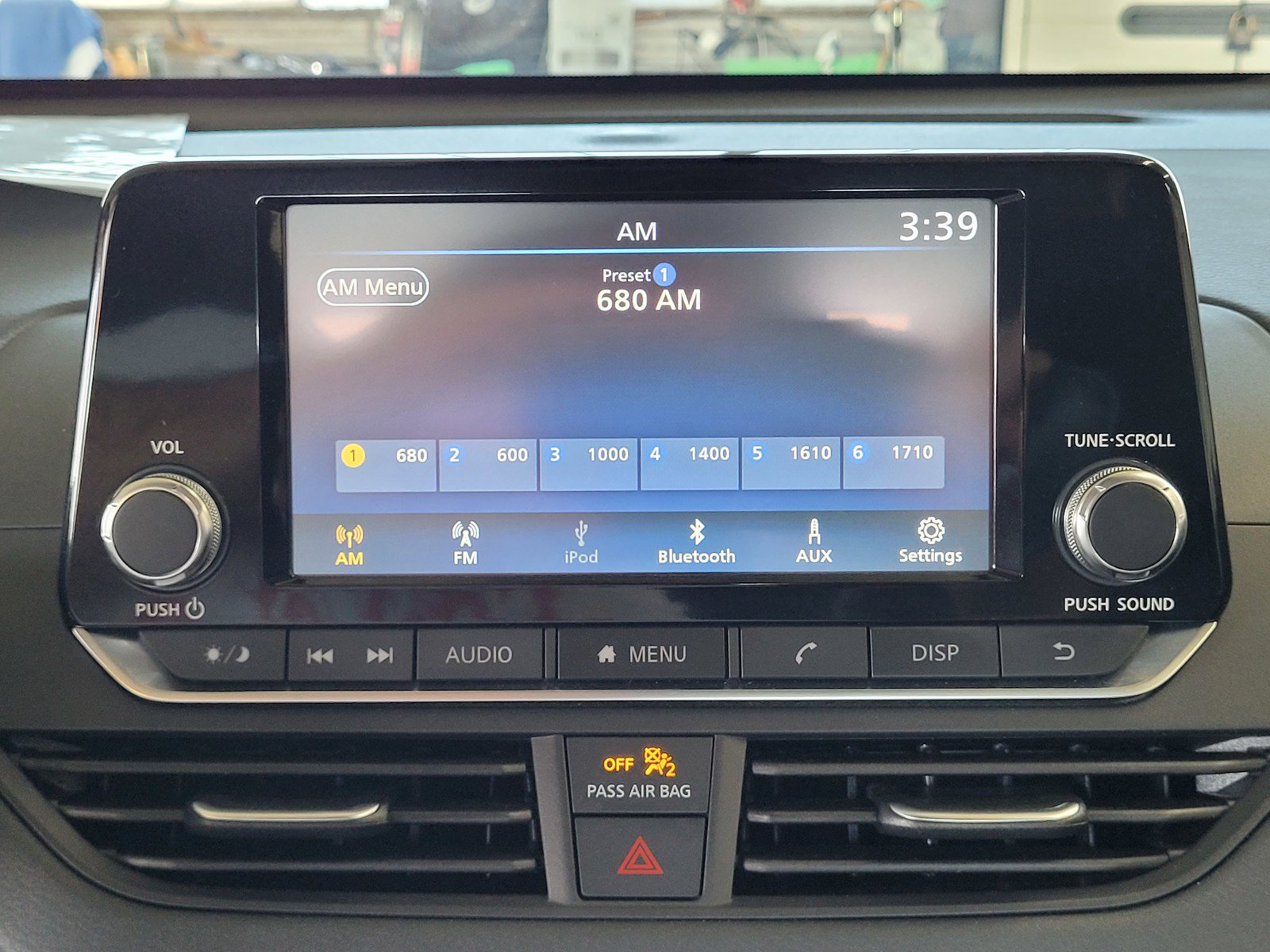 Certified 2024 Nissan Altima 2.5 S FWD image 11