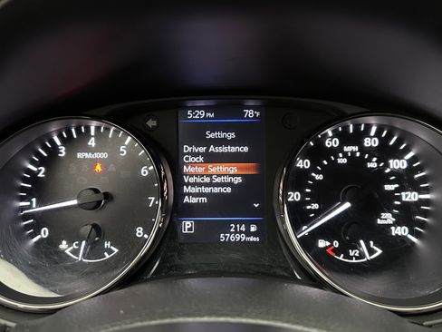 Used 2020 Nissan Rogue SV FWD image 19