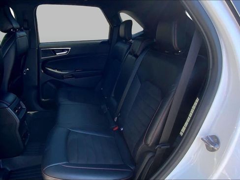Certified 2024 Ford Edge ST-Line AWD/4WD image 20