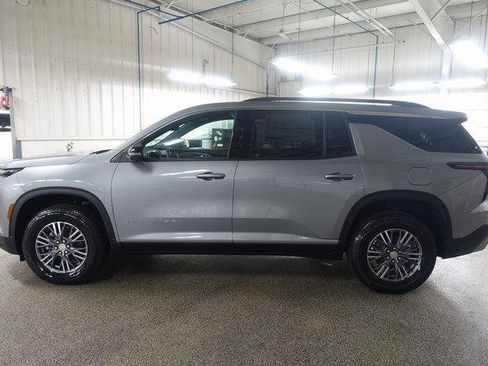 New 2026 Chevrolet Traverse LT w/ Driver Confidence Package image 6