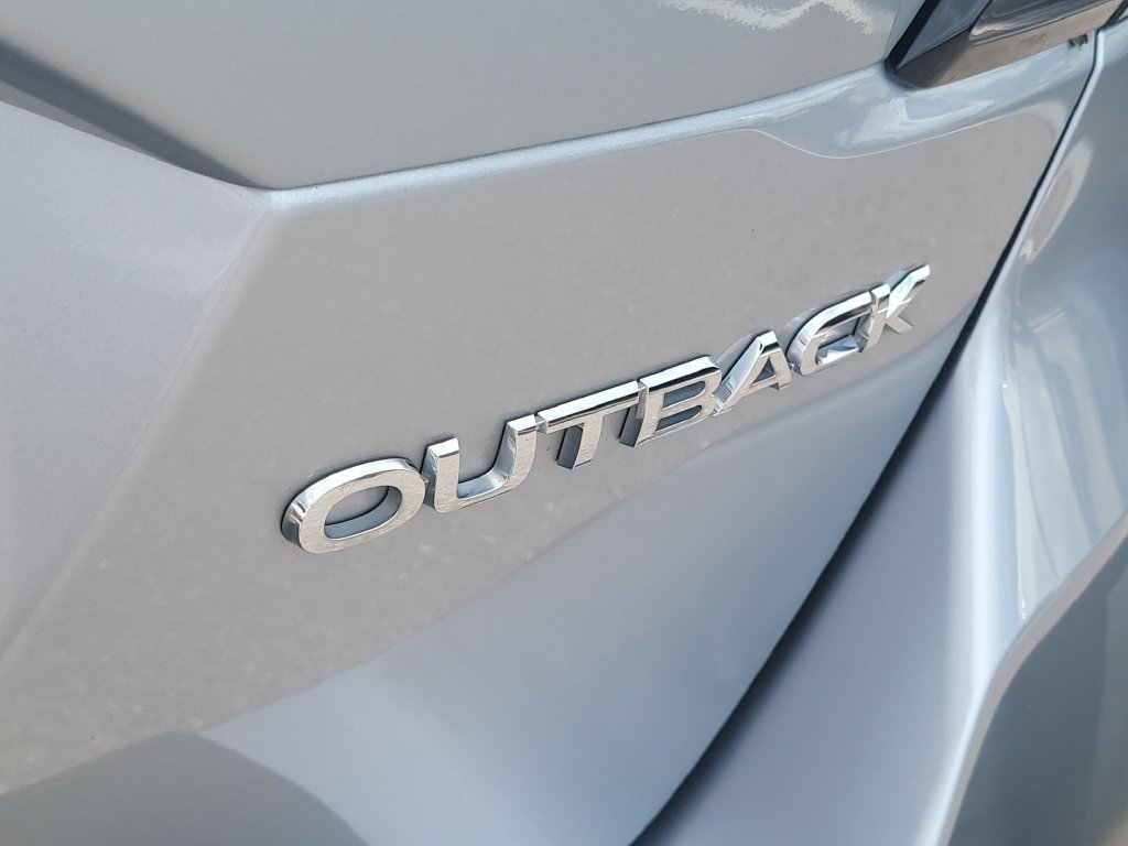Used 2021 Subaru Outback Limited AWD/4WD image 7