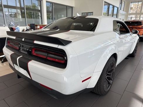 Used 2019 Dodge Challenger R/T Scat Pack w/ Widebody Package image 12