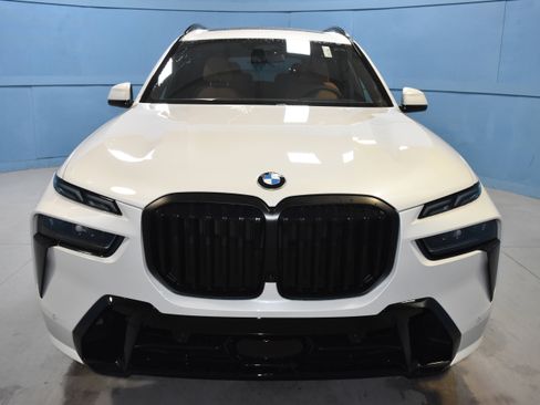 New 2026 BMW X7 xDrive40i w/ Executive Package image 22