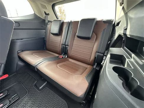 Used 2022 Volkswagen Atlas SEL Premium image 21