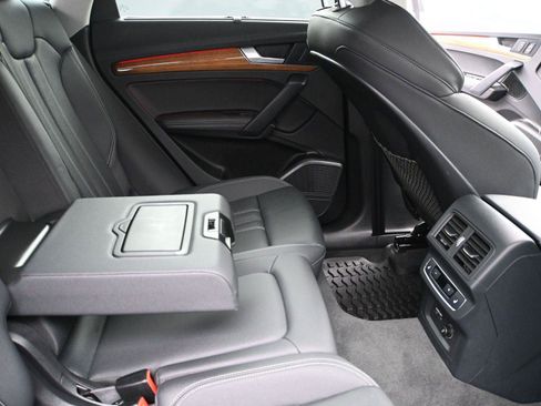 Used 2022 Audi Q5 2.0T Prestige image 19