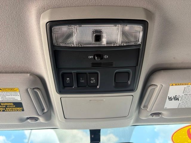 Used 2019 Toyota 4Runner SR5 AWD/4WD image 21