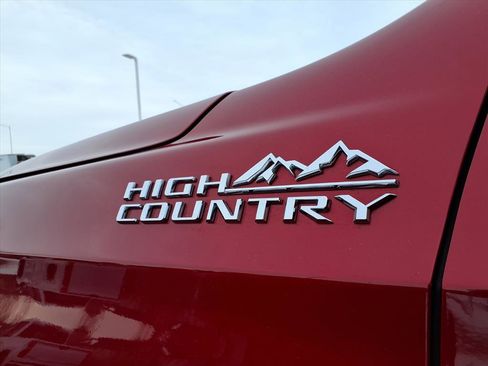 Used 2023 Chevrolet Tahoe High Country image 39