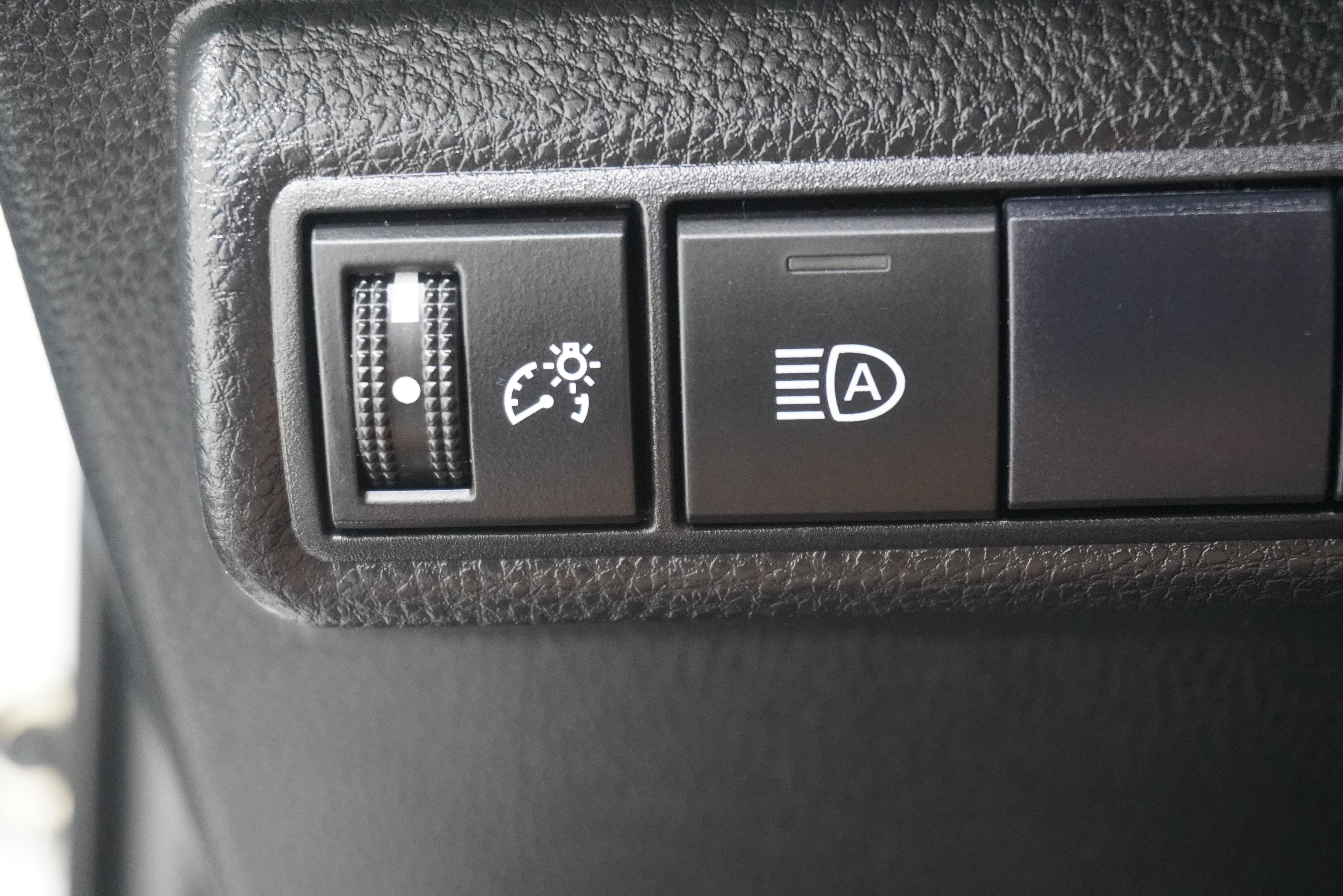 Used 2021 Toyota Corolla XSE FWD image 22