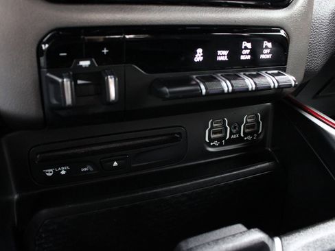Used 2019 RAM 1500 Rebel w/ Rebel Level 2 Equipment Group AWD/4WD image 38