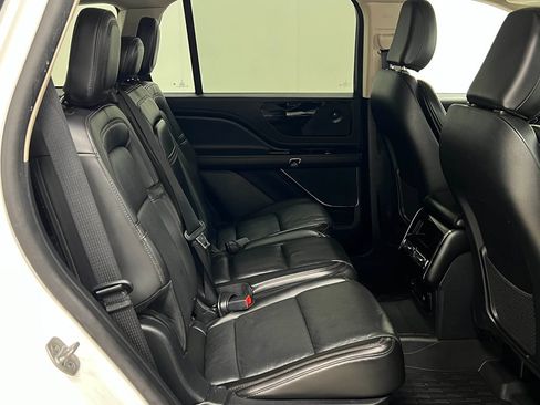 Used 2022 Lincoln Aviator Reserve w/ Equipment Group 201A AWD/4WD image 36