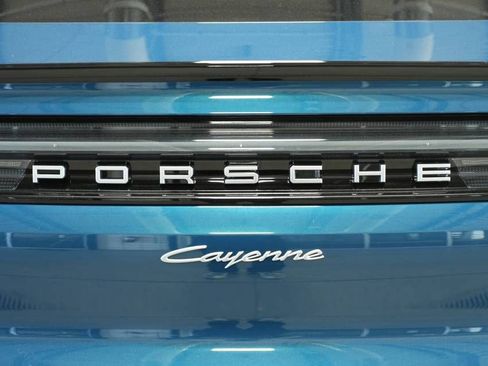New 2026 Porsche Cayenne Coupe image 39