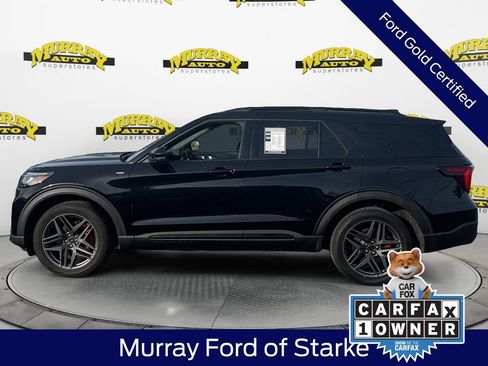 Certified 2025 Ford Explorer ST-Line w/ ST-Line Street Pack AWD/4WD image 3