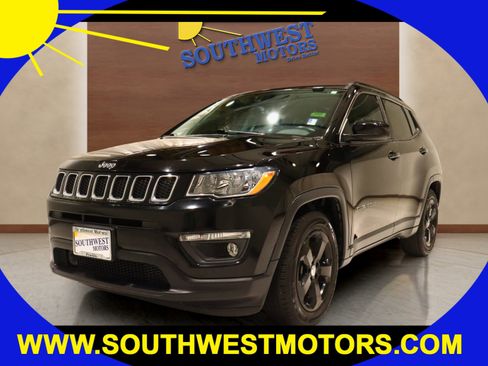 Used 2019 Jeep Compass Latitude w/ Safety & Security Group image 1