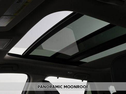 New 2026 Honda Pilot Touring image 3