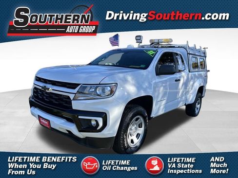 Used 2022 Chevrolet Colorado W/T w/ WT Convenience Package image 1