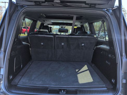 Certified 2024 Jeep Wagoneer L Series II w/ Premium Group I image 21