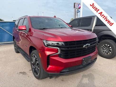 Used 2024 Chevrolet Tahoe RST w/ Luxury Package RWD image 5