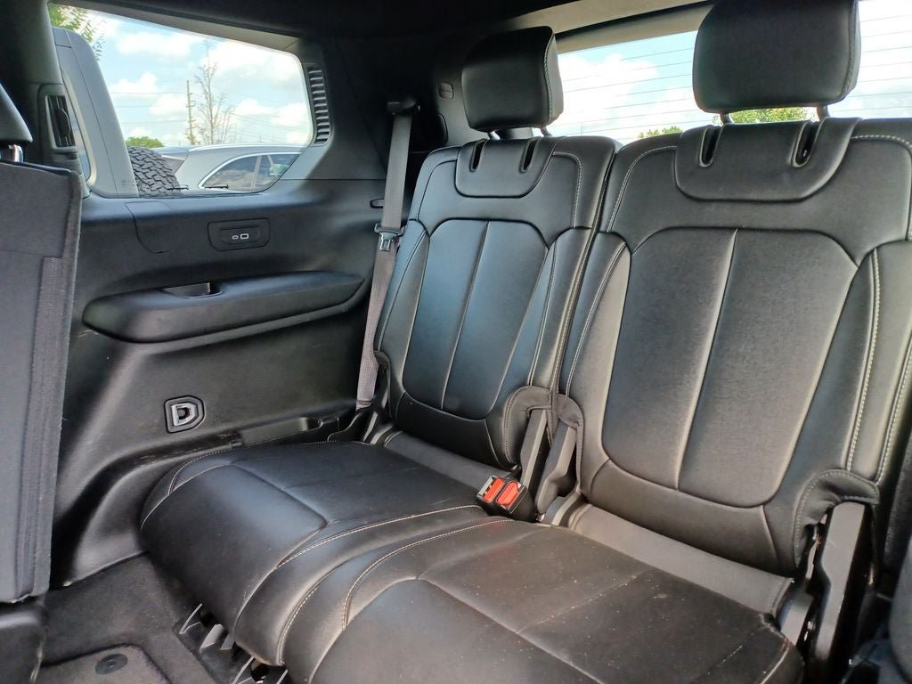 Used 2024 Jeep Grand Cherokee L Limited AWD/4WD image 30