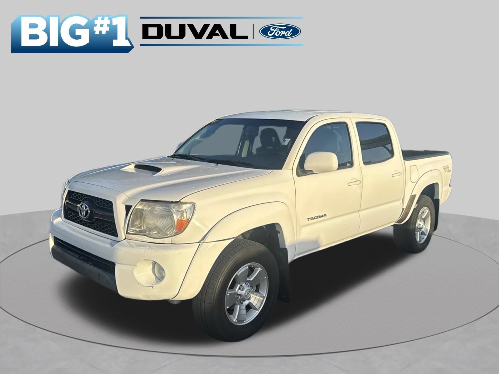 Used 2011 Toyota Tacoma PreRunner w/ TRD Sport Pkg w/JBL Audio RWD image 3