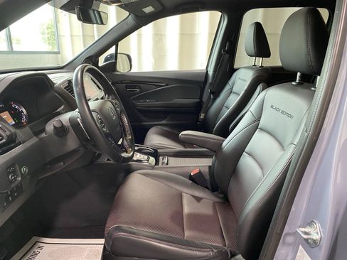Used 2022 Honda Ridgeline Black Edition image 7