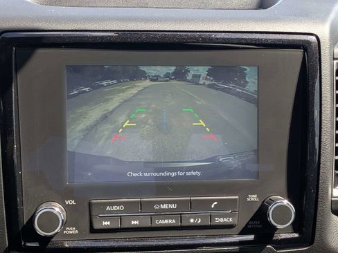 Used 2022 Nissan Frontier SV RWD image 28