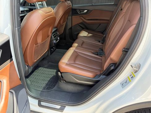 Used 2018 Audi Q7 3.0T Prestige w/ Prestige Package AWD/4WD image 26
