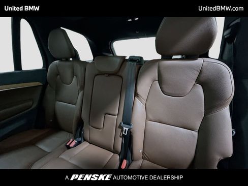Used 2024 Volvo XC90 B6 Plus w/ Protection Package Premier AWD/4WD image 13